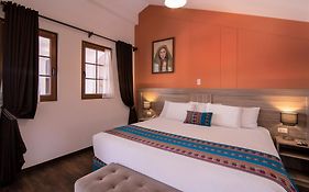 Atoq San Blas Hotel